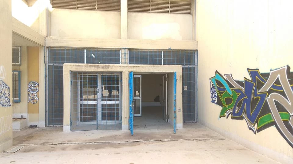 Ρουβίκωνας – Φιλοσοφική: Η κόντρα καλά κρατεί – Έσπασε το Lock out! Το ρεμπέτικο γλέντι απόψε κανονικά